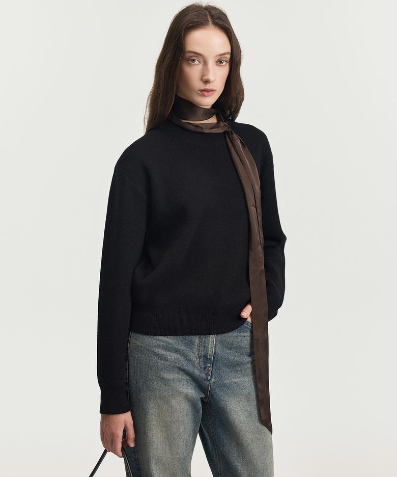 W Button Detail Knit Top (Black) TNSW6F104BK