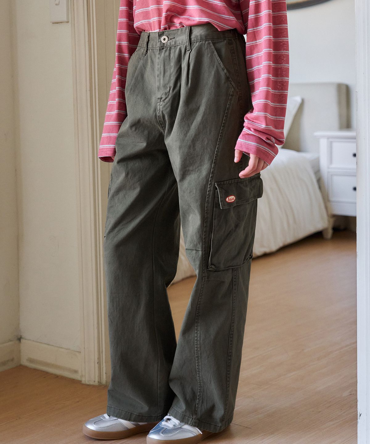 헤인트(HAINT) ROVEN GARMENT WASHED CARGO PANTS 2COL_KHAKI