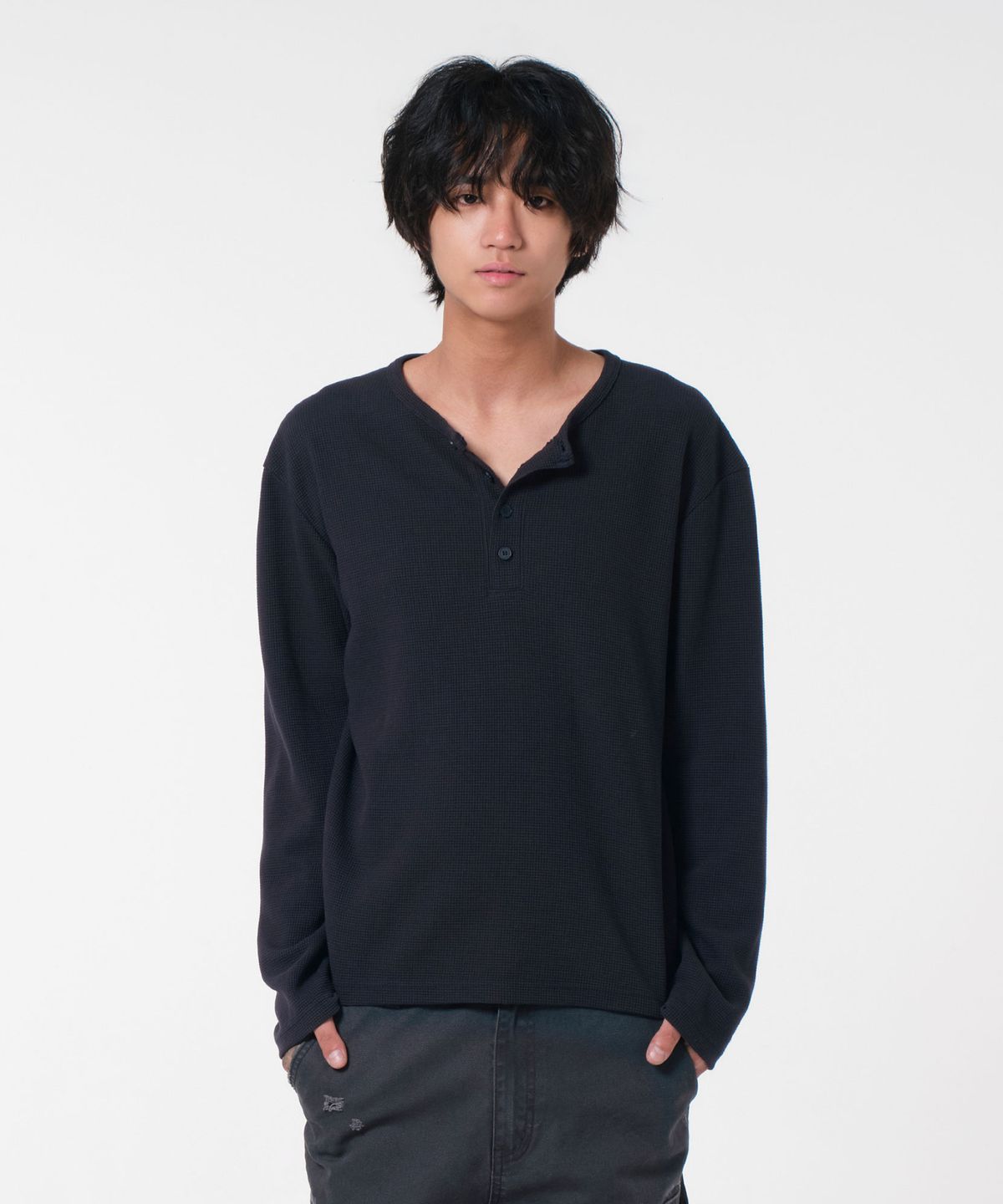 다이브인(DIVEIN) UNIFORM WAFFLE HENLEY NECK LONG SLEEVE (NAVY)