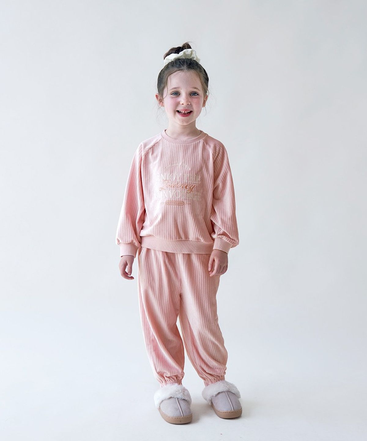 월튼키즈(WALTON KIDS) 엔조이골지벨로아상하복