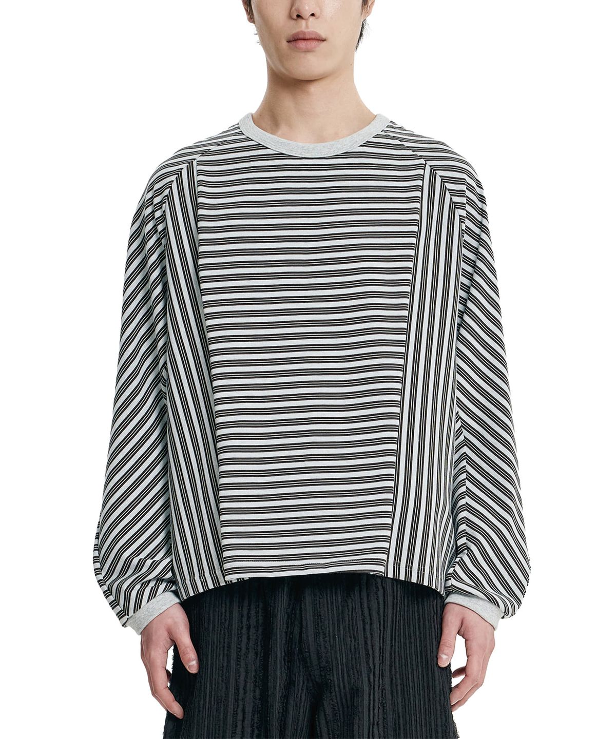 아조바이아조(AJOBYAJO) Sculpted Raglan Stripe Long Sleeve [LIGHT GRAY]