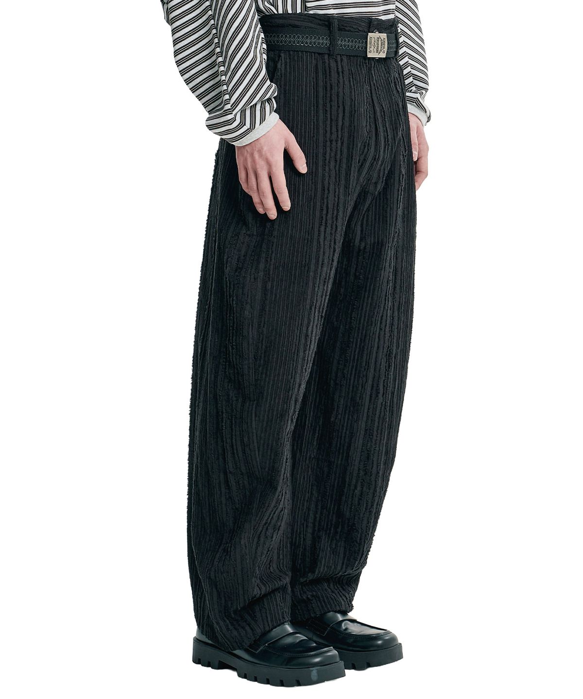 아조바이아조(AJOBYAJO) Fringed Stripe Curved Pants [BLACK]