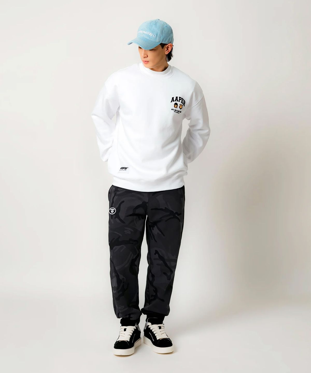 에이프(AAPE) AAPER 맨투맨 / AAPSWMC366XXPWHX