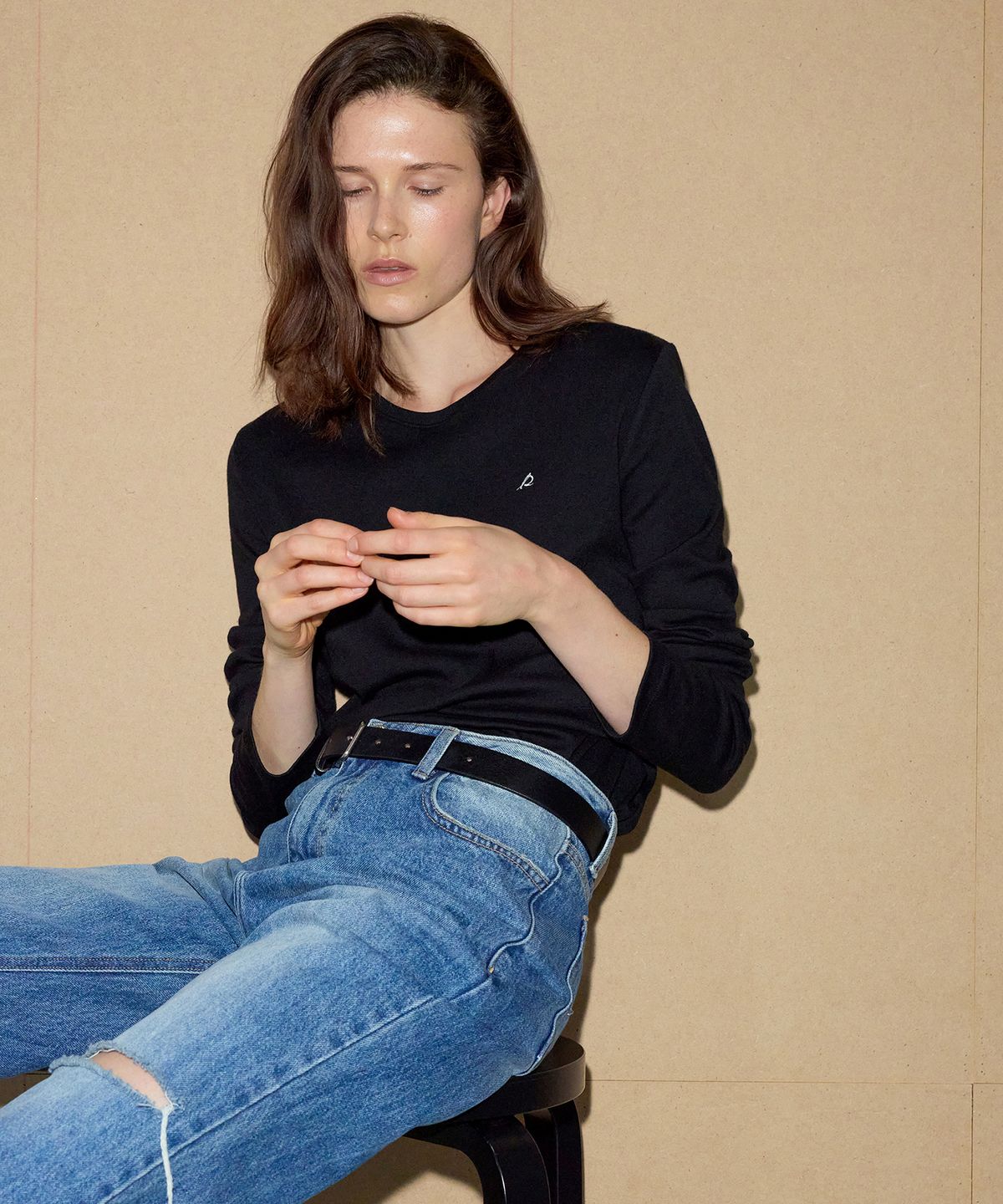 르바(LEVAR) Always Slim-fit T-shirt - Black