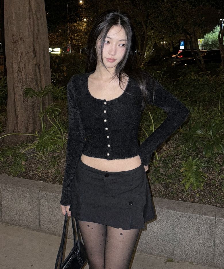 스노우 플레이크 스쿱넥 펄 가디건 블랙