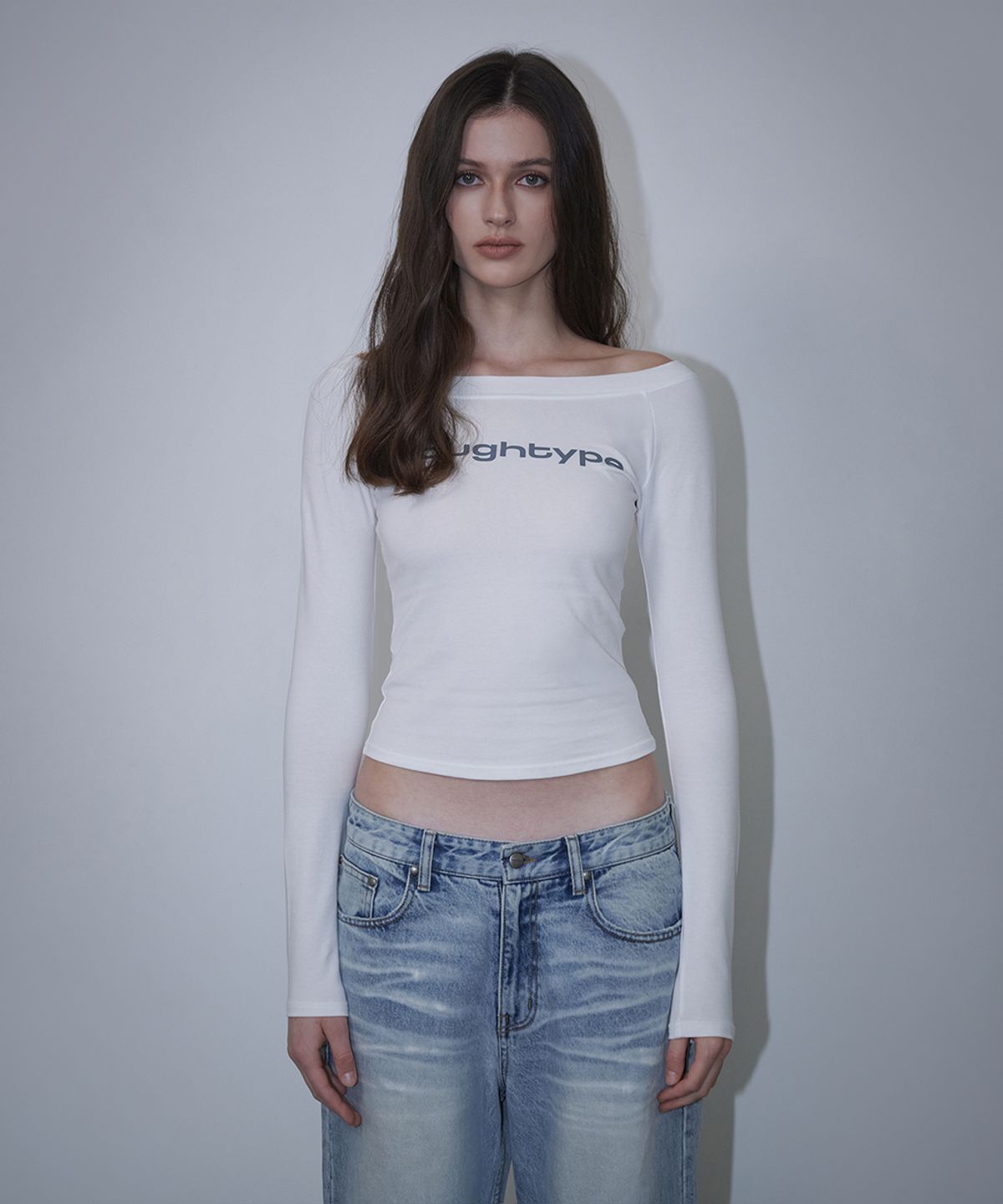 로타입(ROUGHTYPE) Light Off Shoulder Long Sleeve - White