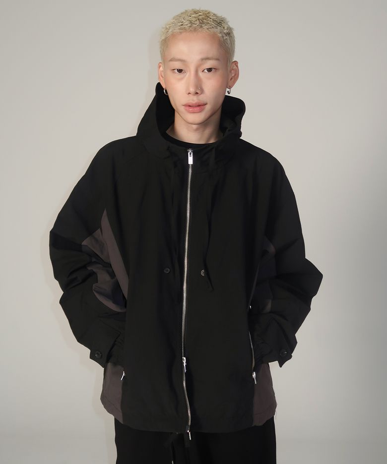 사이드 배색 디테일 후디드 하이넥 바람막이 윈드 브레이커 집업 자켓 [블랙]