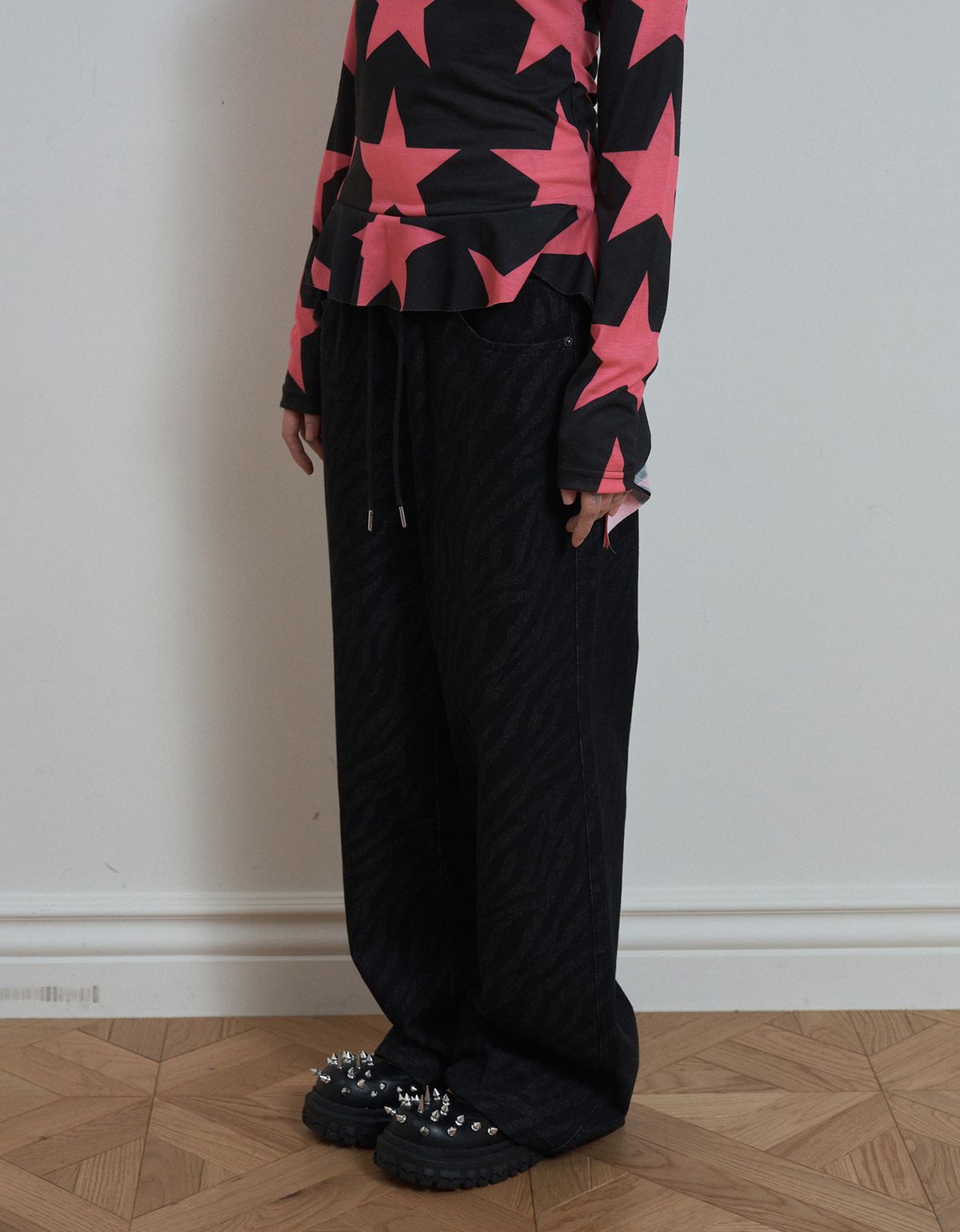 셋업이엑스이(SETUP-EXE) ZEBRA DENIM PANTS / BLACK