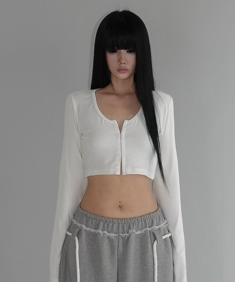 AHZ HOOKED CROP SLIM CARDIGAN (WHITE IVORY)