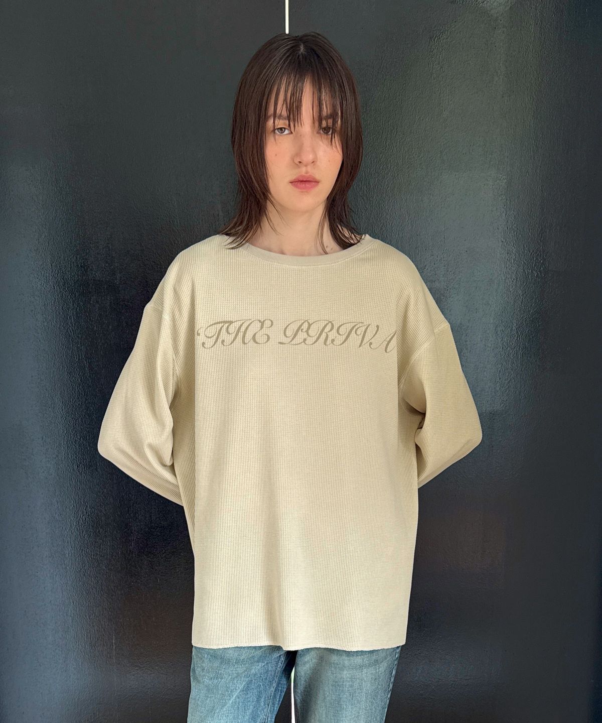 다이애그널(DIAGONAL) SLOGAN WAFFLE LONG SLEEVE TEE (beige)