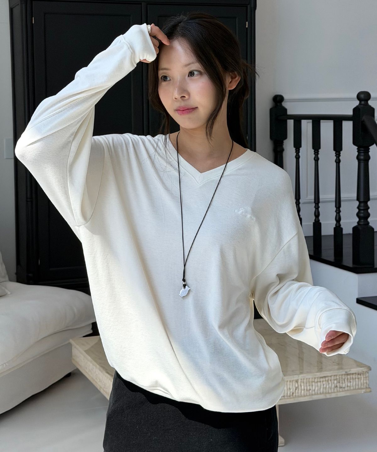 르메메(LEMEME) Base V-Neck Jersey Top_2colors
