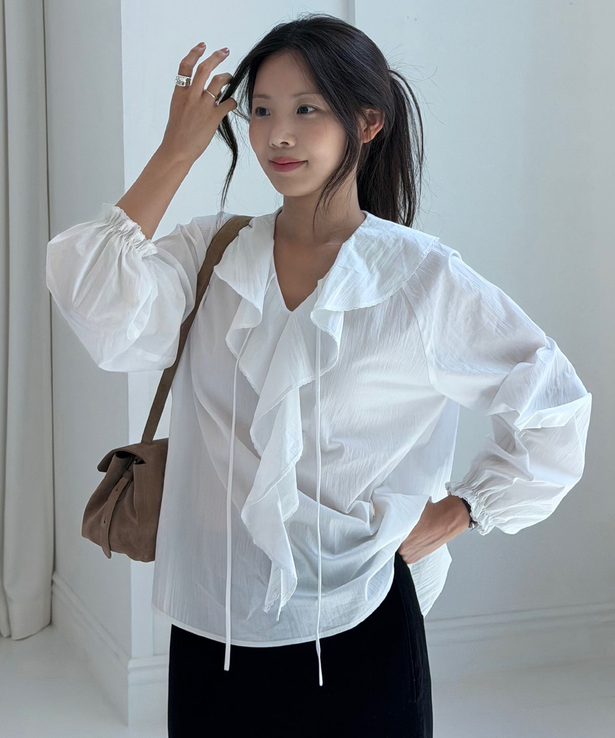 르메메(LEMEME) Belloa Frill Blouse_2colors