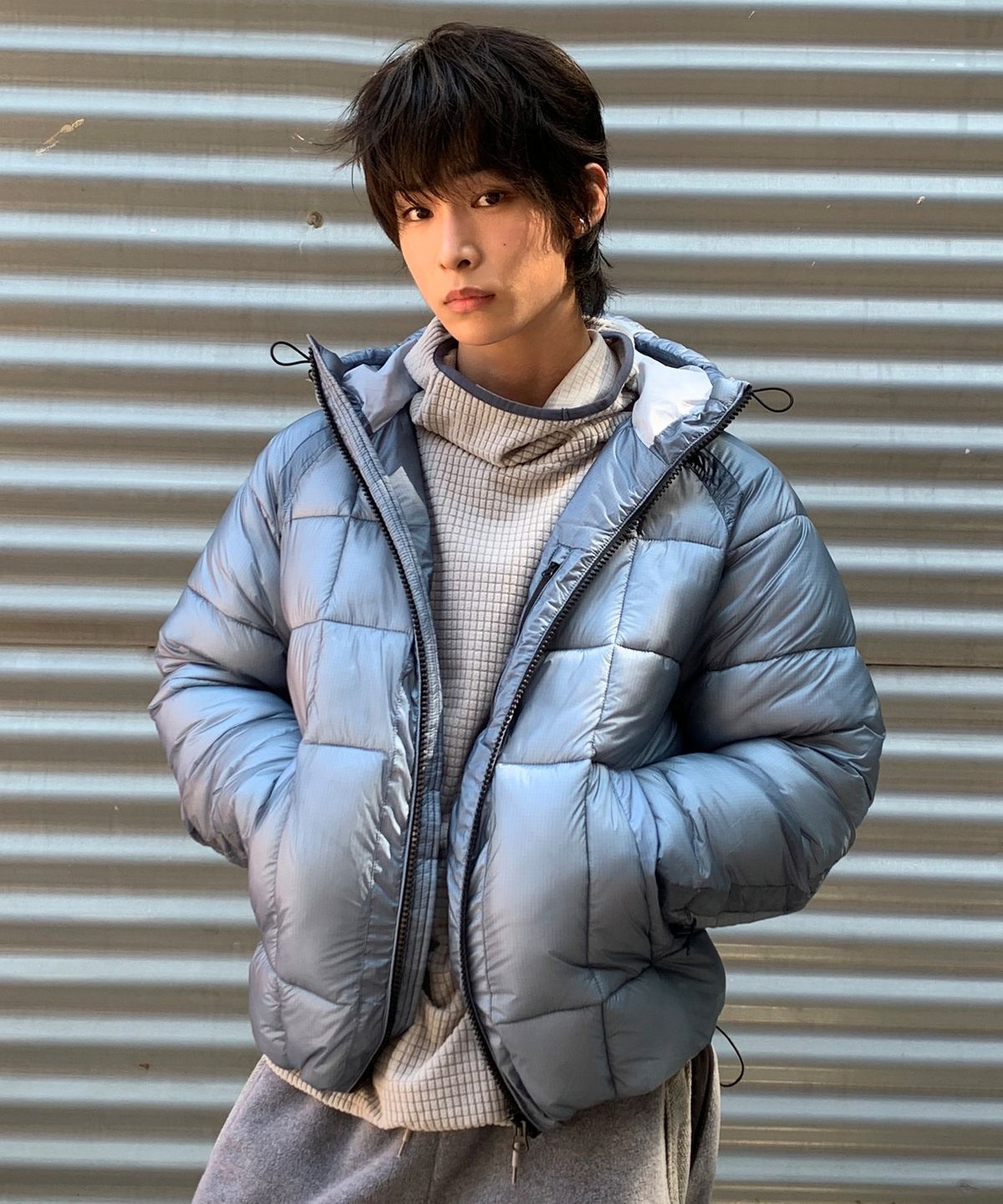 르아르(LEIRE) 에센셜 시어 쉘 후드 패딩 자켓 [더스티블루]