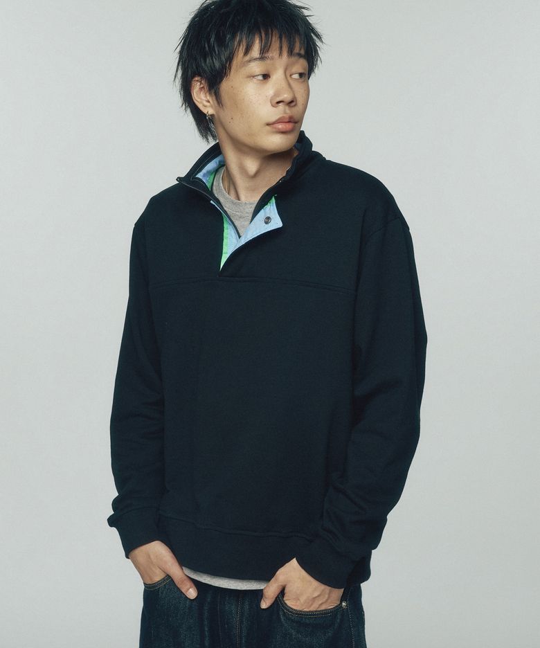 에센셜 하프 집업 배색 맨투맨 [블랙]