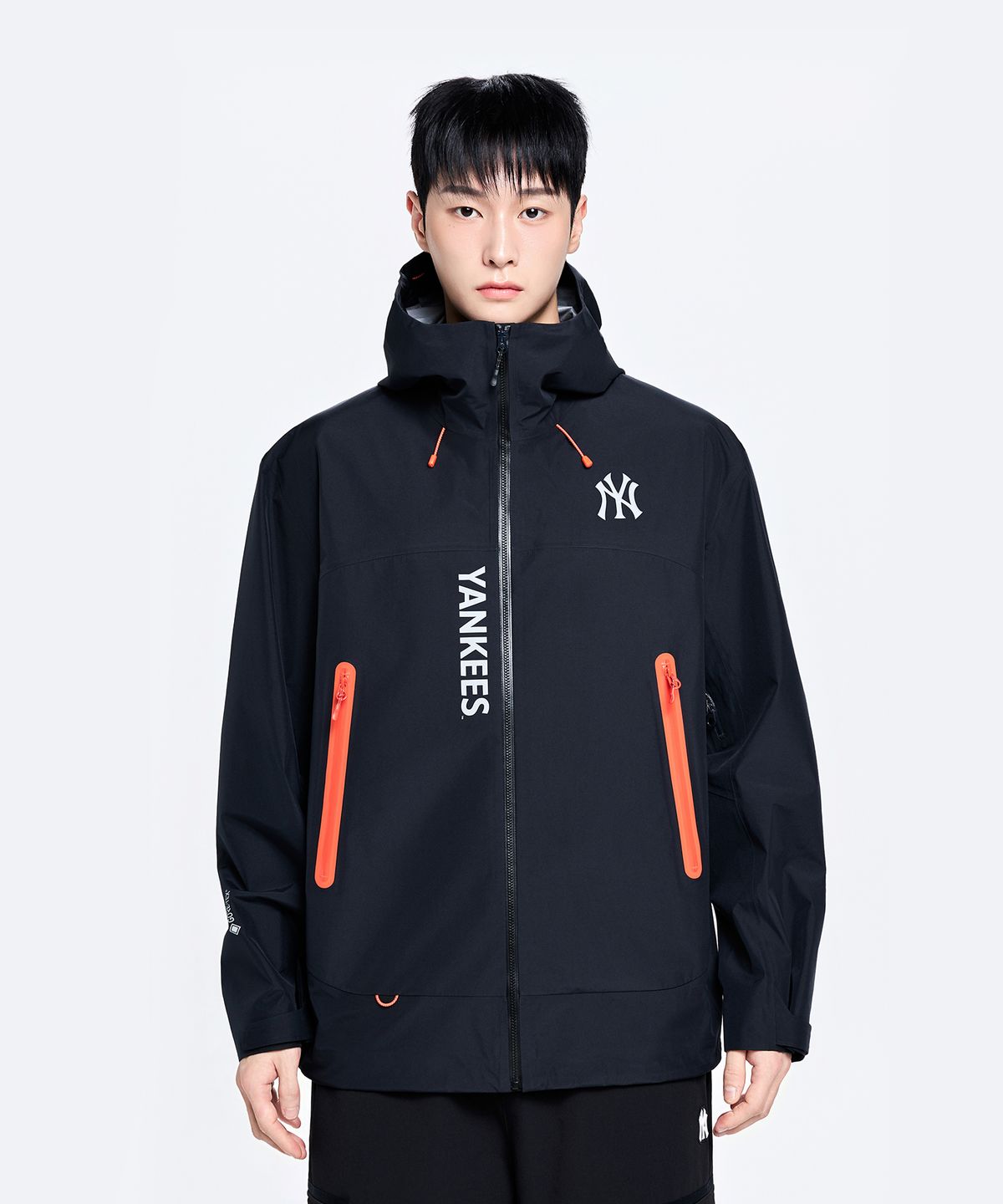 엠엘비(MLB) 고어텍스 립스탑 3L 바람막이 NY (Black)