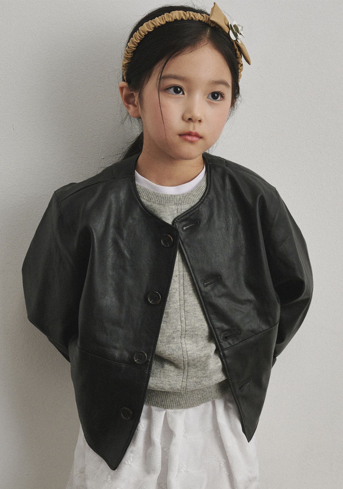 빈(BEEN) BA51JK02BK 블랙 에코레더 노카라 자켓