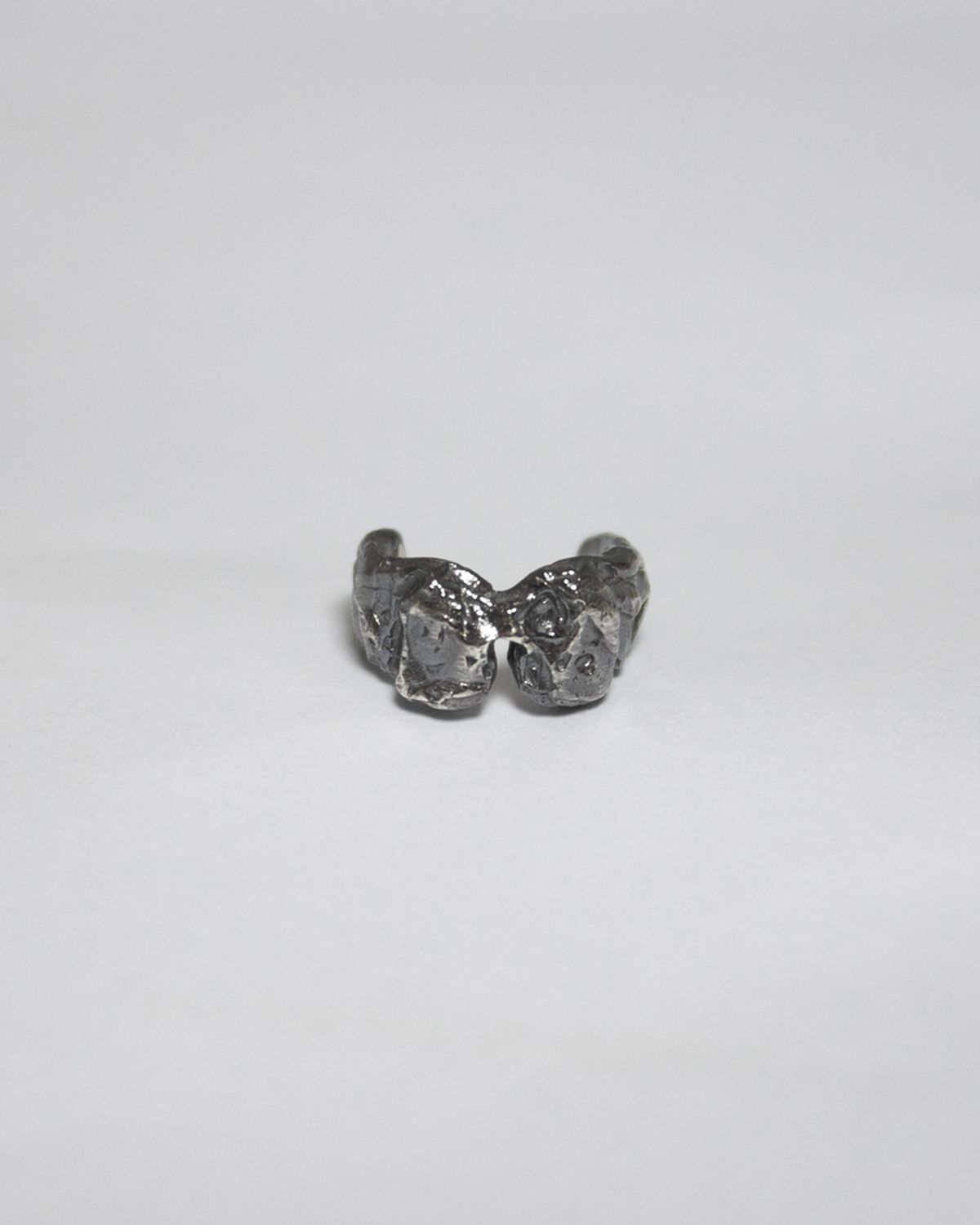 헤트(HAETT) iron lung earcuff