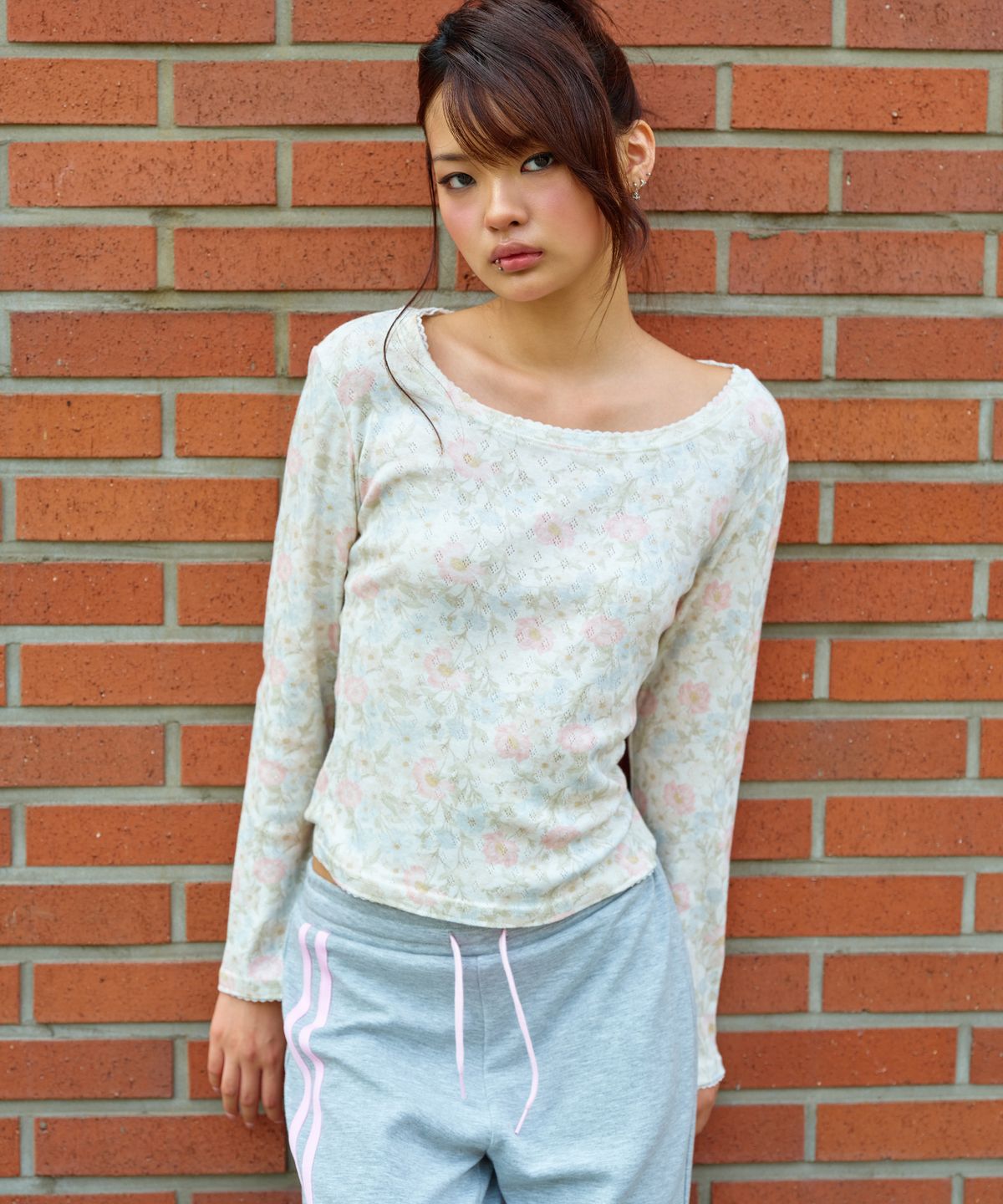 엔와이엑스엑스(NYXX) EMBLEM FLOWER L/S PINK