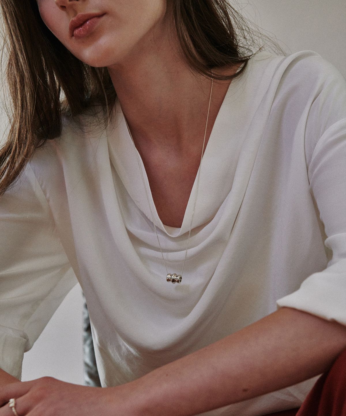 베흐트(VERTE) [925 silver] Un.silver.221 / gross galbe necklace