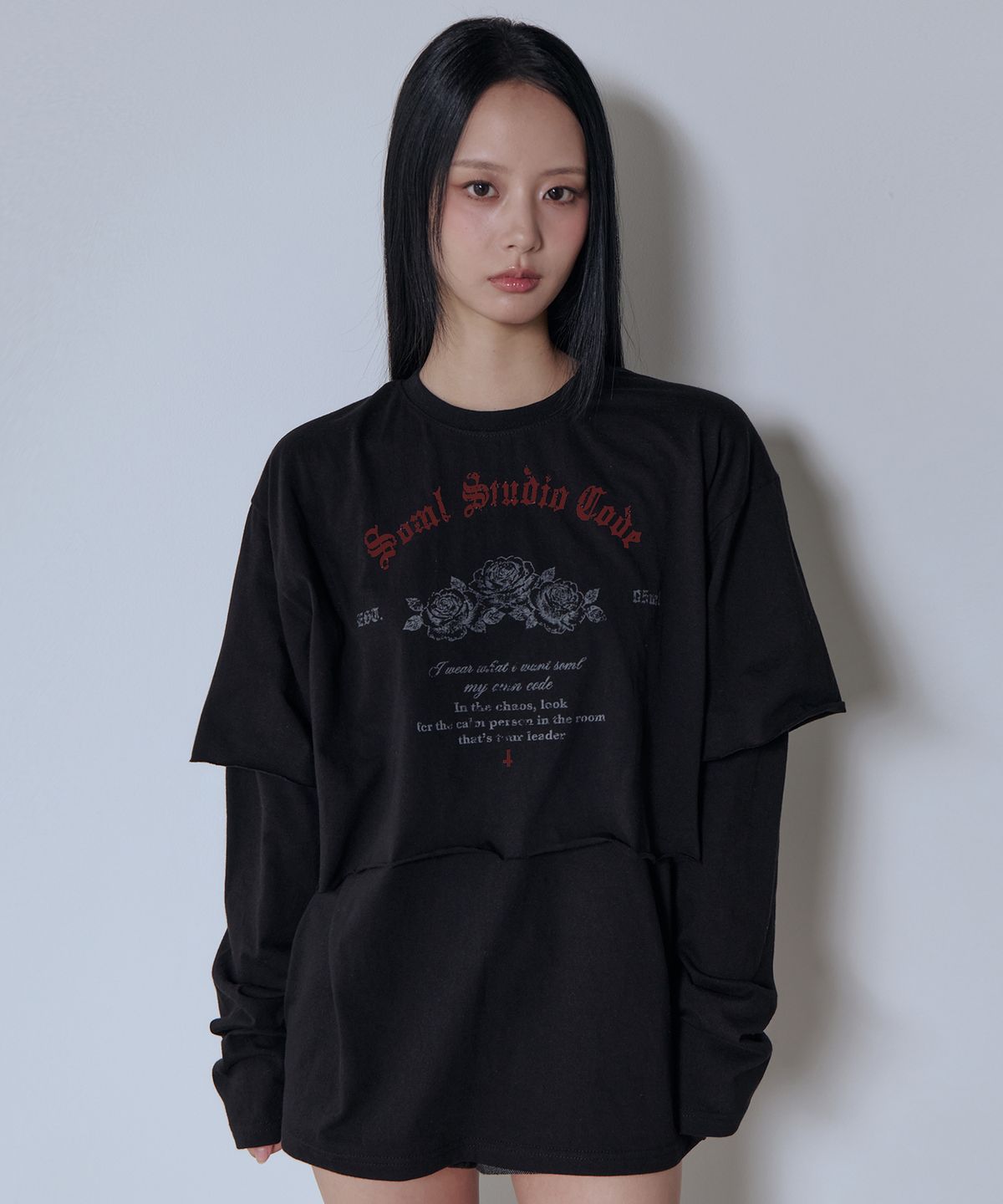 오오엠엘(5OML) 루즈핏 레이어드 롱슬리브(블랙)