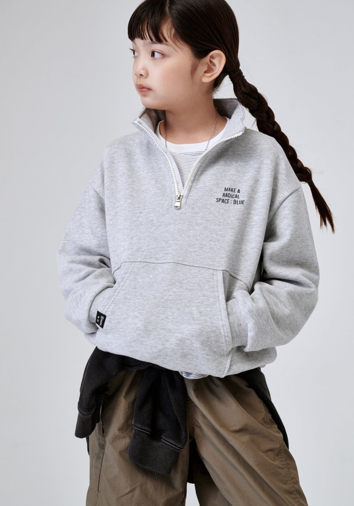 블루테일(BLUETAIL) AAG8TS02MG 멜란지그레이 아노락 티서츠