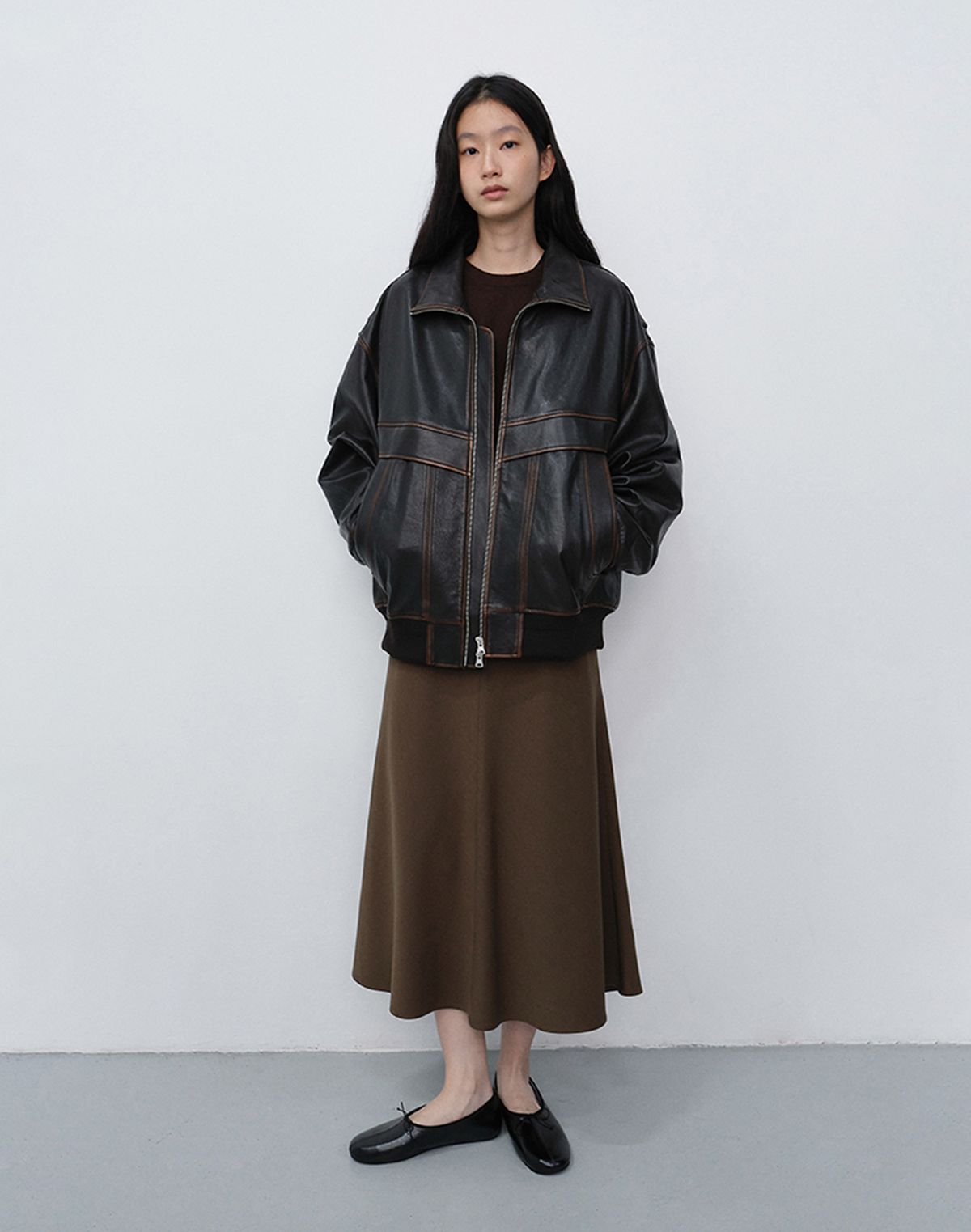 던스트(DUNST) FLUID LONG SKIRT_UDSK6C207_KHAKI BROWN