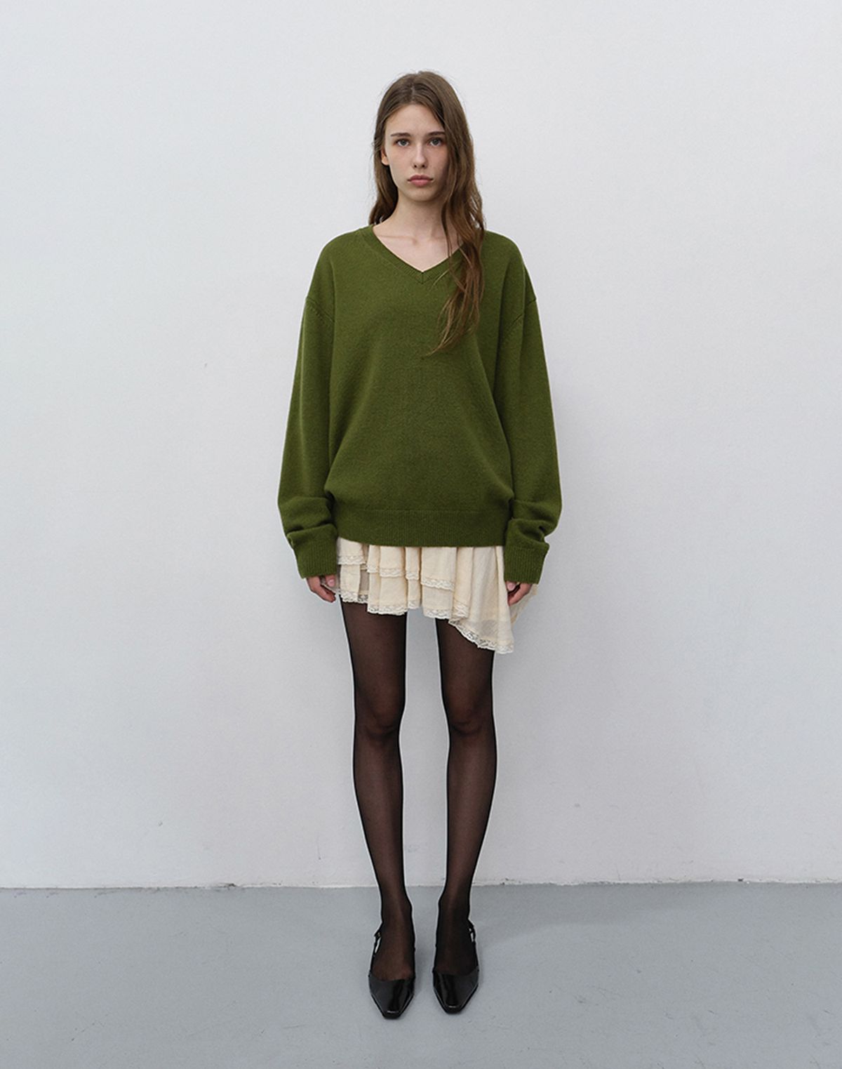 던스트(DUNST) UNISEX CASHMERE V-NECK SWEATER_UDSW6C111_OLIVE GREEN