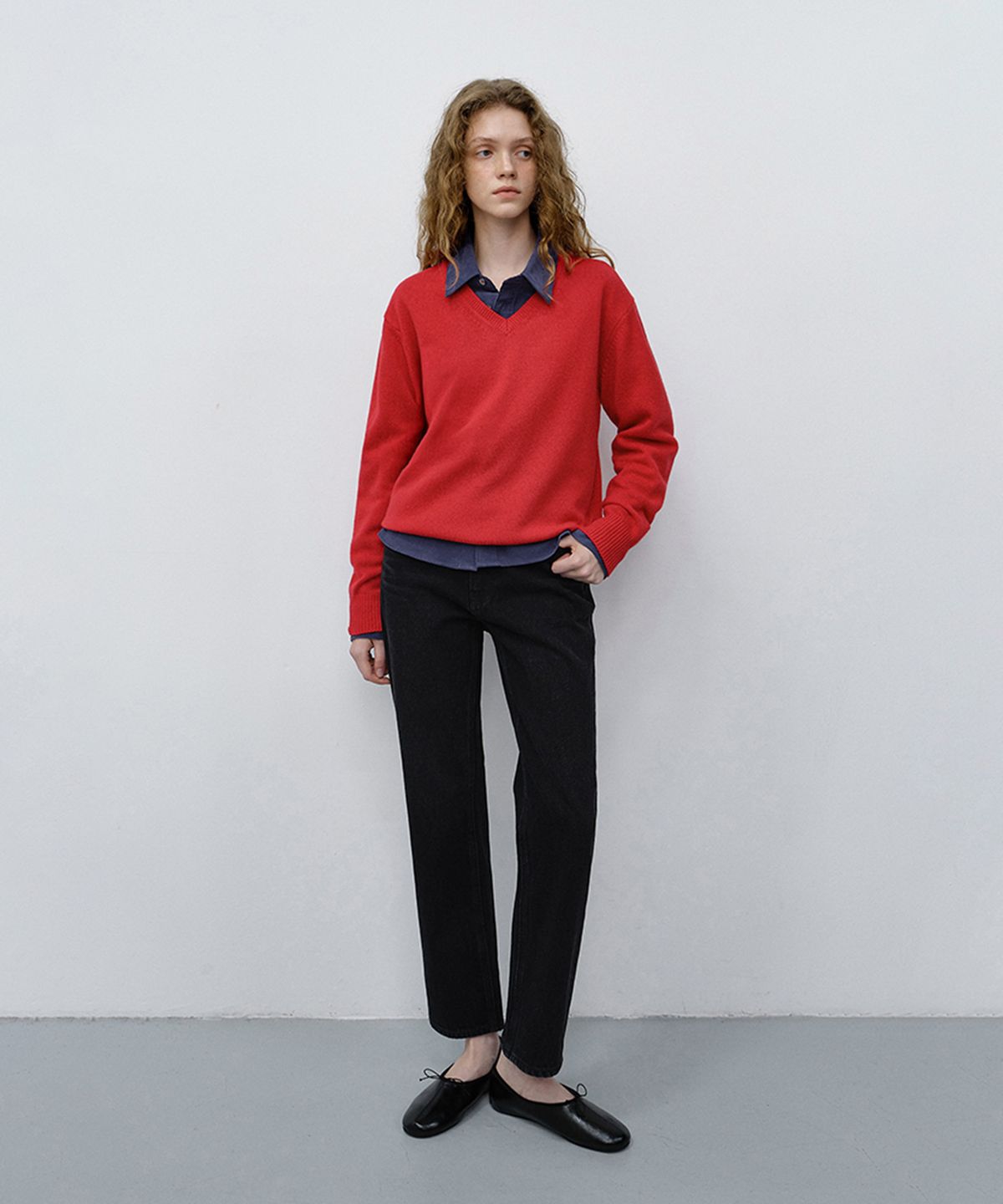 던스트(DUNST) UNISEX CASHMERE V-NECK SWEATER_UDSW6C111_RED