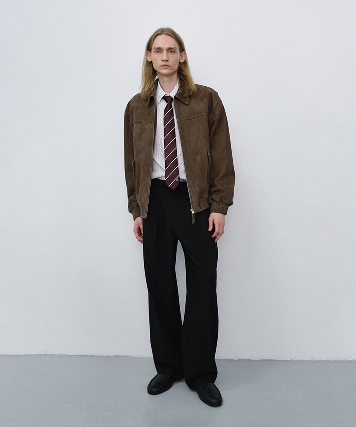 던스트 포 맨(DUNST FOR MEN) PLEATED SEMI-WIDE SLACKS_UDPA6C302_BLACK