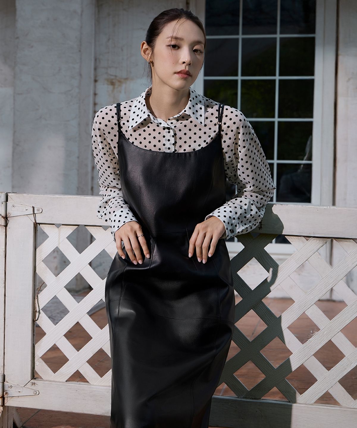지이크 서촌 하우스(SIEG SEOCHON HAUS) [Women] Polka Dot Cropped Shirt (PPBAH5402)