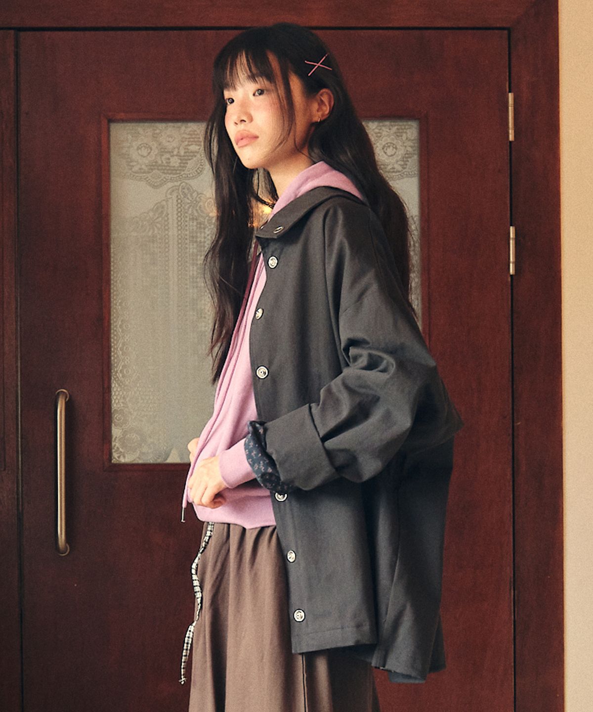꼬모니노즈(COMONINOZ) HIGHNECK SNAP JACKET [DEEP GRAY]