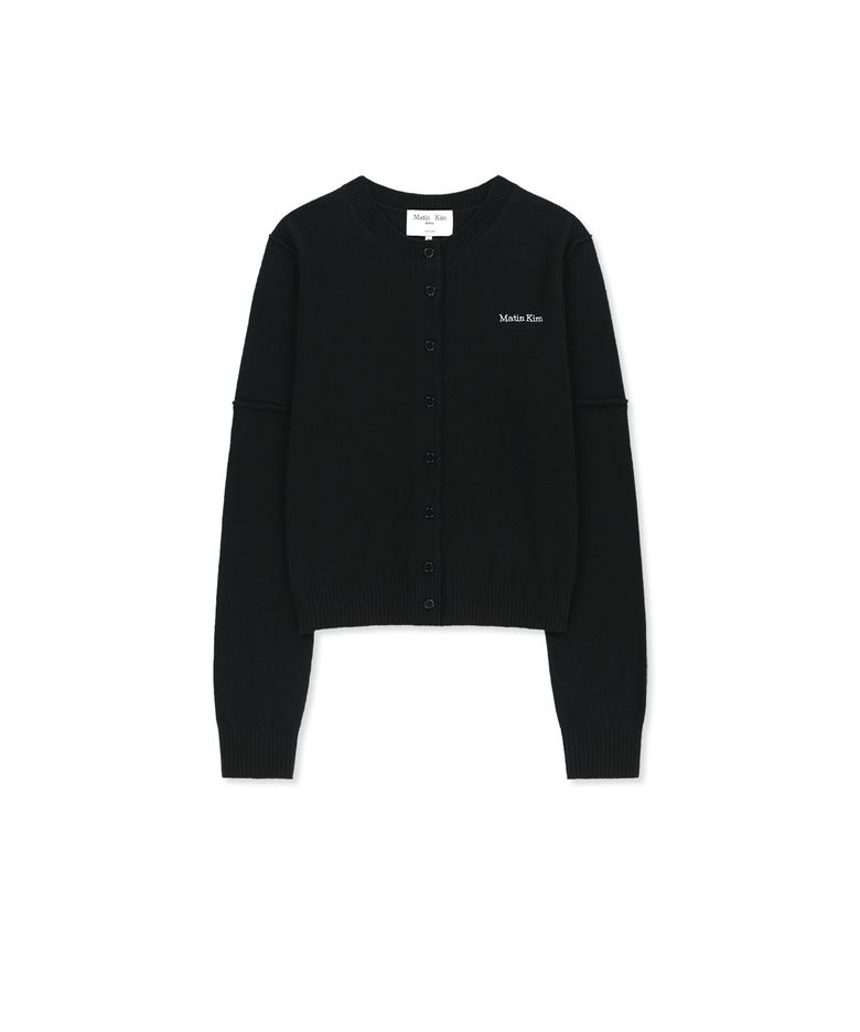 CASHMERE BLENDED CUTLINE ROUND CARDIGAN IN BLACK
