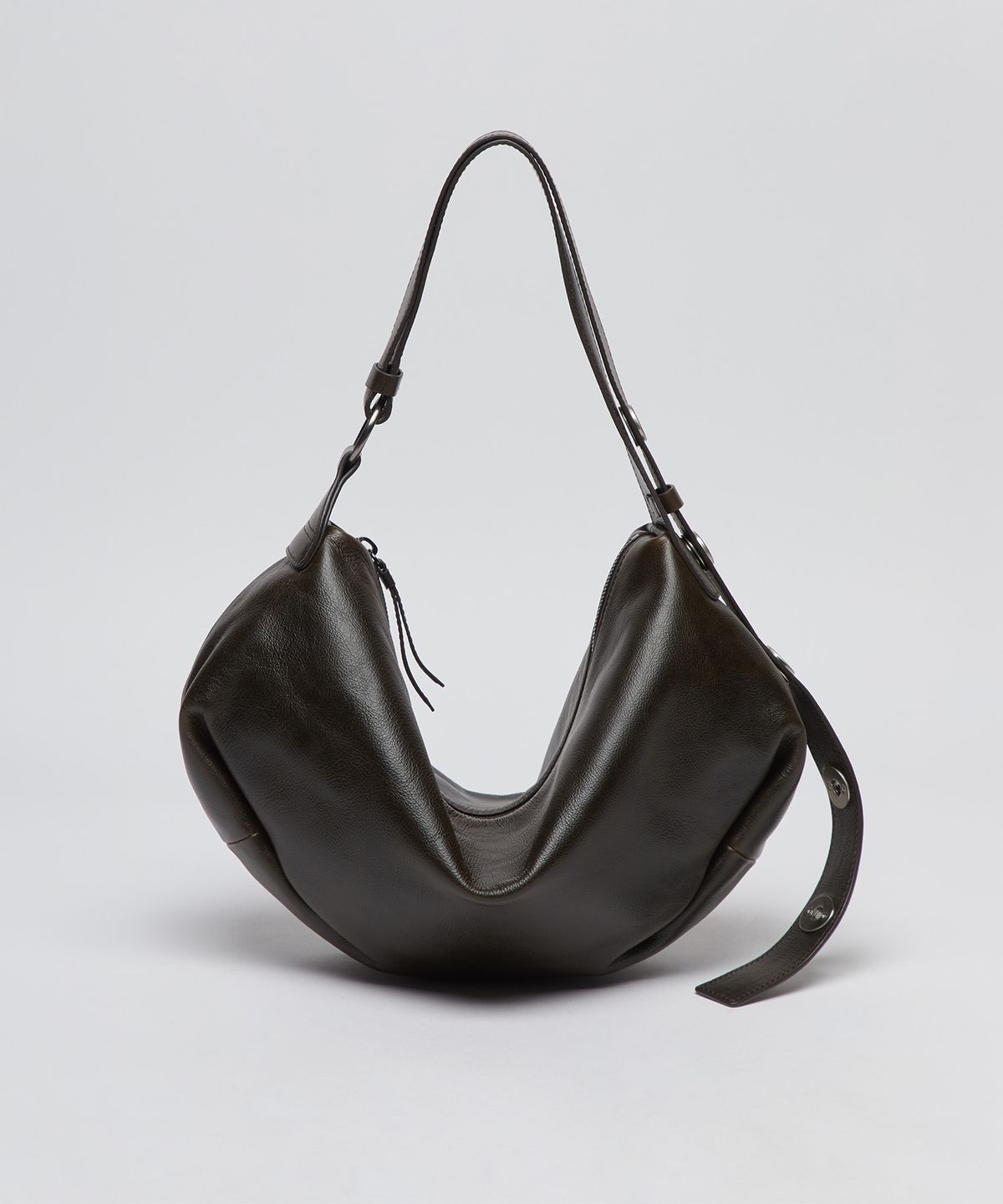 아카이브앱크(ARCHIVEPKE) Small fling eyelet bag(Wood Brown)_OVBAX26257PDB
