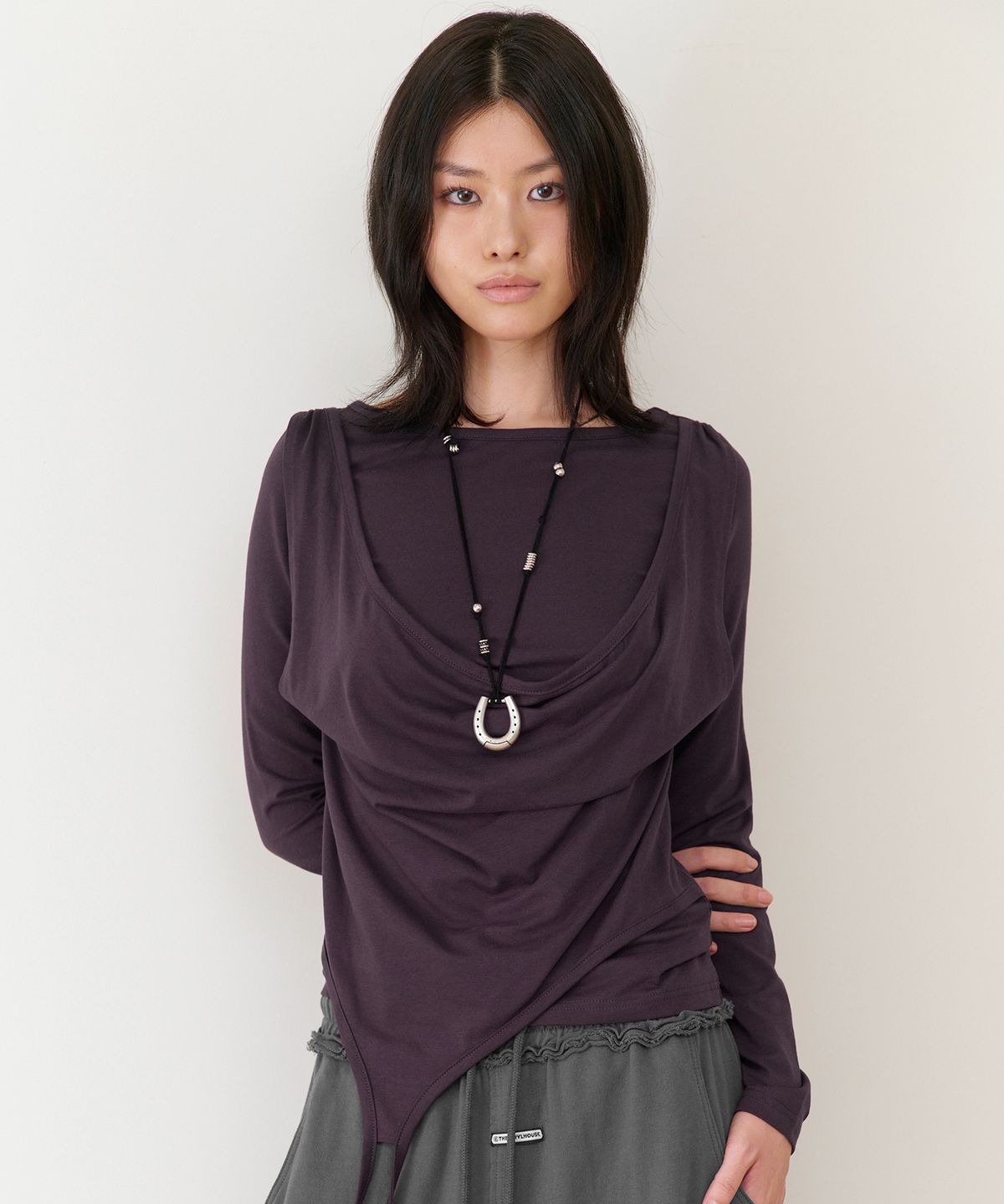 더바이닐하우스(THEVINYLHOUSE) DRAPED LAYERED LS TEE(W) PURPLE