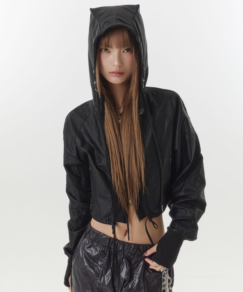 캣이어 하이넥 크롭 후드집업 오일 블랙