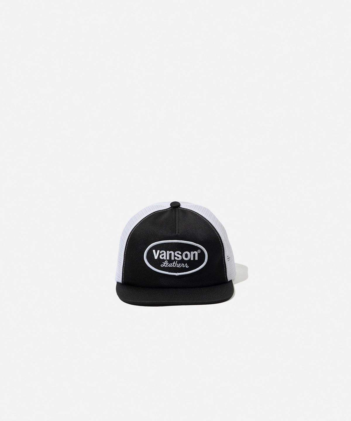 벤슨 레더스(VANSON LEATHERS) 벤슨 레더 오발 로고 빈티지 메쉬 캡 / 블랙&화이트