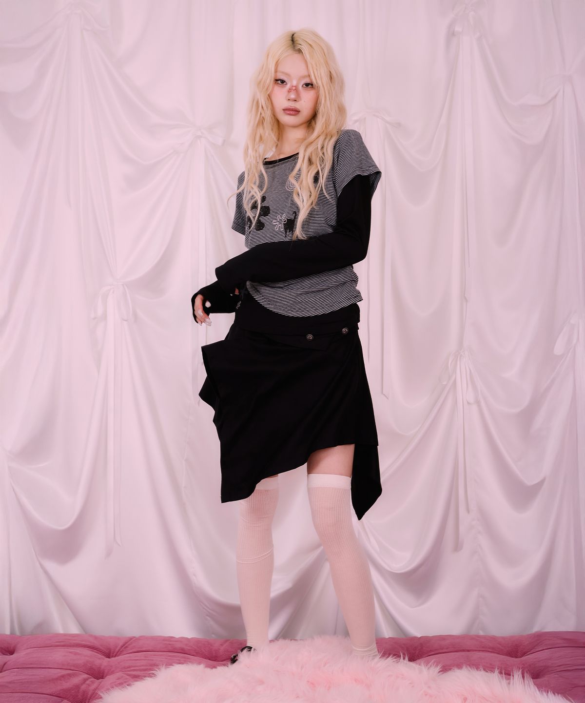 엘엠알(LMR) 나폴레옹 언밸런스 플레어 스커트 BLACK