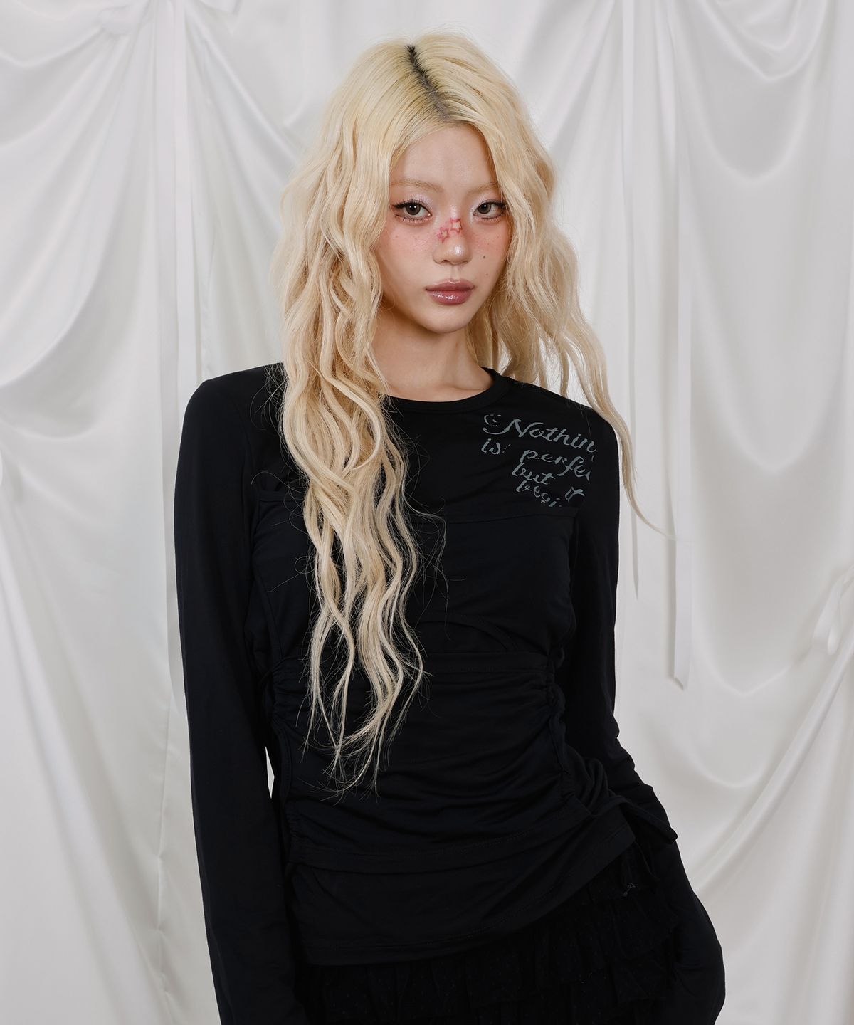 엘엠알(LMR) 뷔스티에 레이어드 슬림 긴팔 티셔츠 BLACK