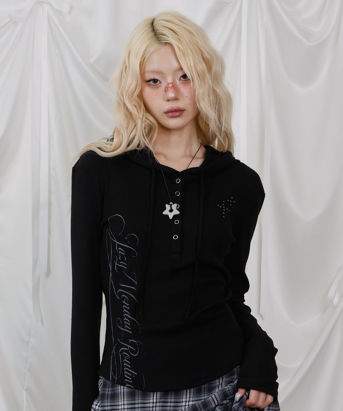 엘엠알(LMR) 스터드 헨리넥 골지 후드 긴팔 티셔츠 BLACK