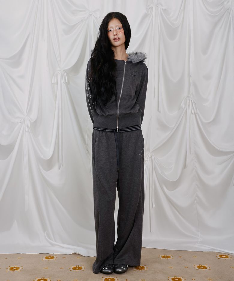 [소올 PICK] [SET] 스터드 하이넥 투웨이 퍼 후드집업 트레이닝 팬츠 셋업 DARK GREY