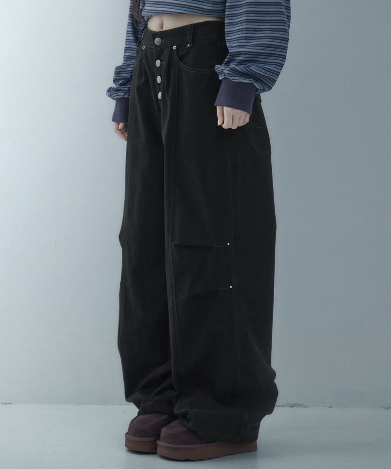 포버튼 로고 리벳 와이드 벌룬 롱팬츠 블랙