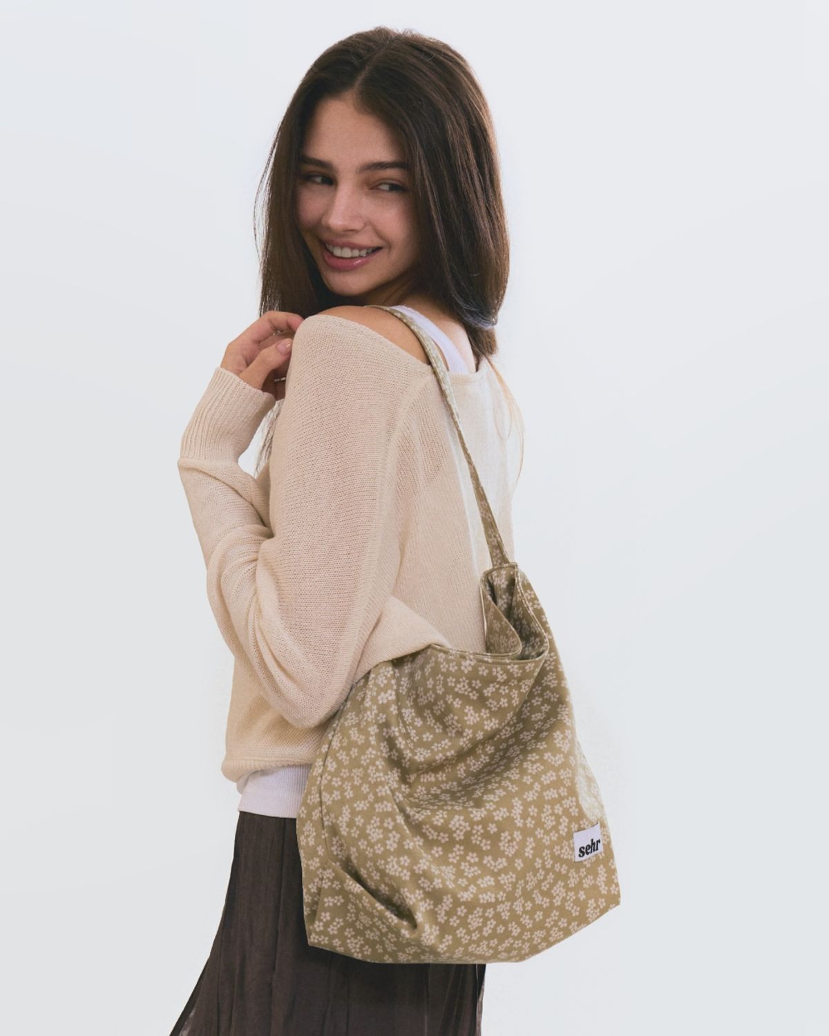 세르(SEHR) Flower Medium Bucket Bag (Green)