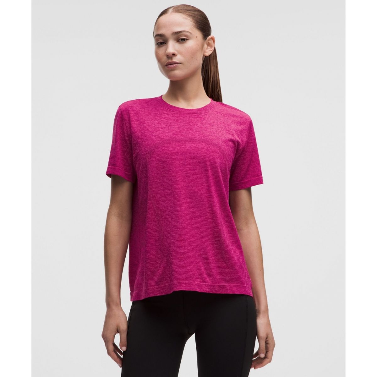 룰루레몬(LULULEMON) 스위프틀리 릴랙스드 숏슬리브 셔츠 *업데이트 핏  RARV FLFT