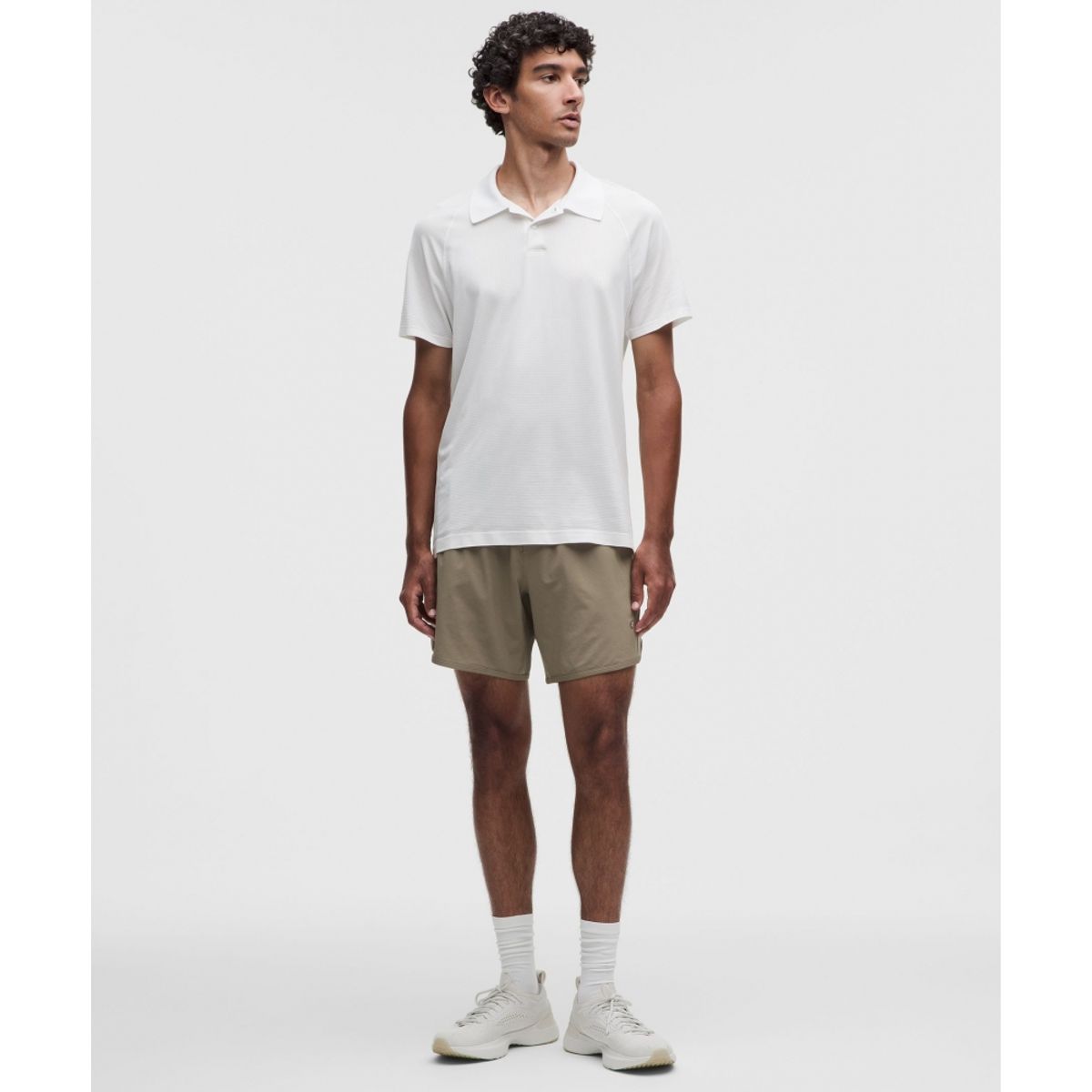 룰루레몬(LULULEMON) 라이트웨이트 메쉬 패널 테니스 쇼츠 7inch  CYFR DOWN