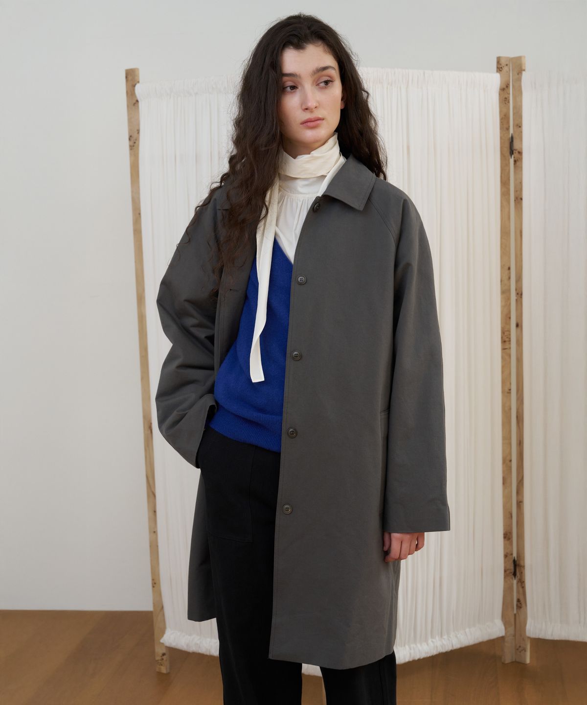 포에트서울(POETSEOUL) FOLD HALF TRENCH_dark grey