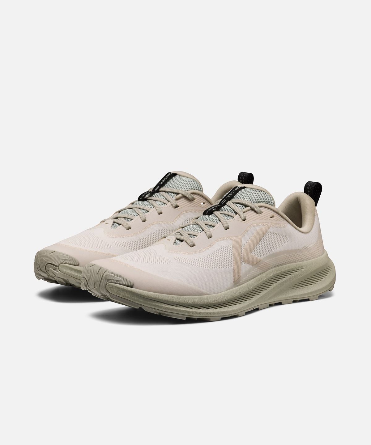 킨(KEEN) WANDER 남성 트레일 러닝화 STAR WHITE/DESERT SAGE