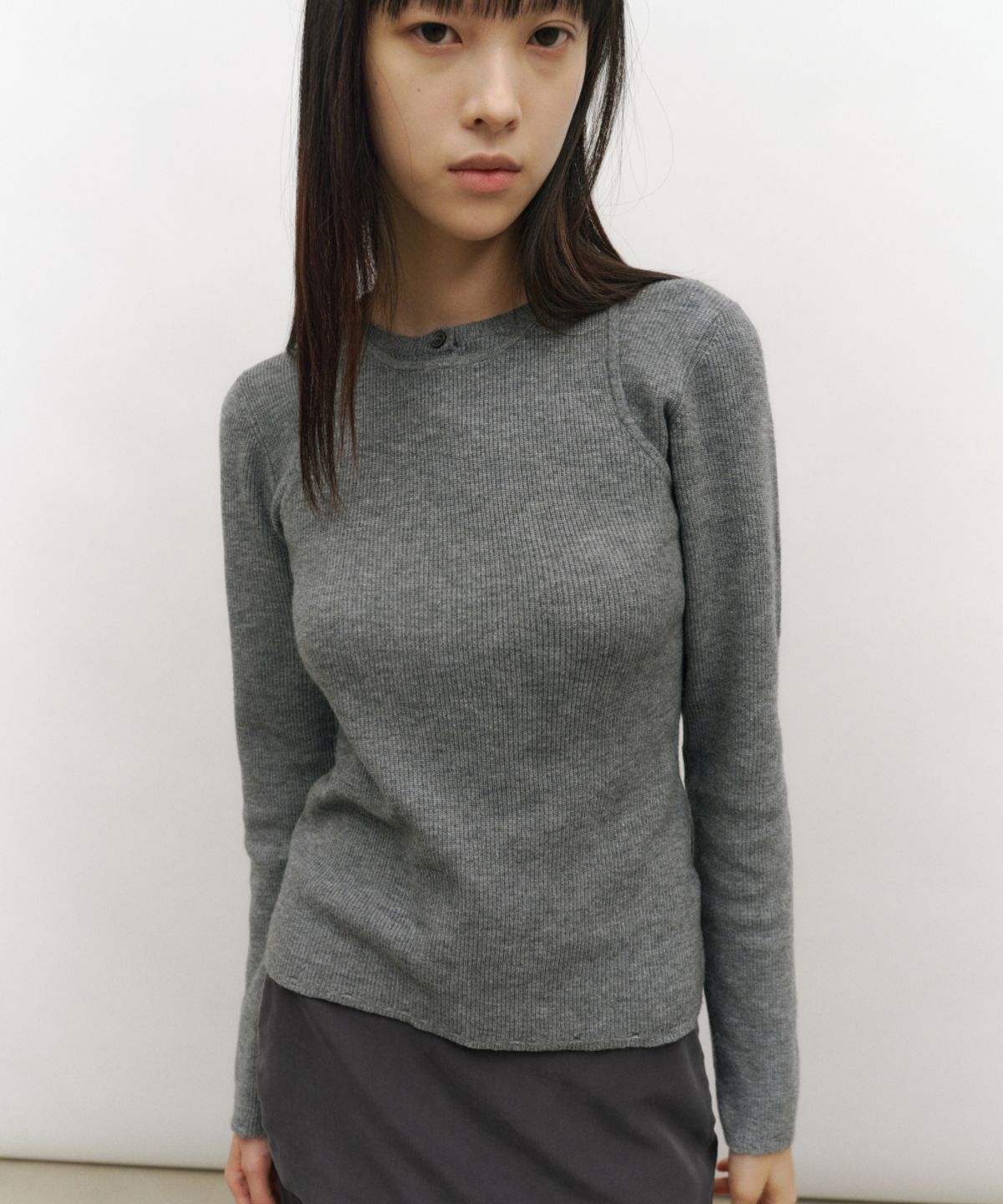 로우타이드(LOW TIDE) SOFT FRAY KNIT SLEEVELESS TOP [MELANGE GREY]
