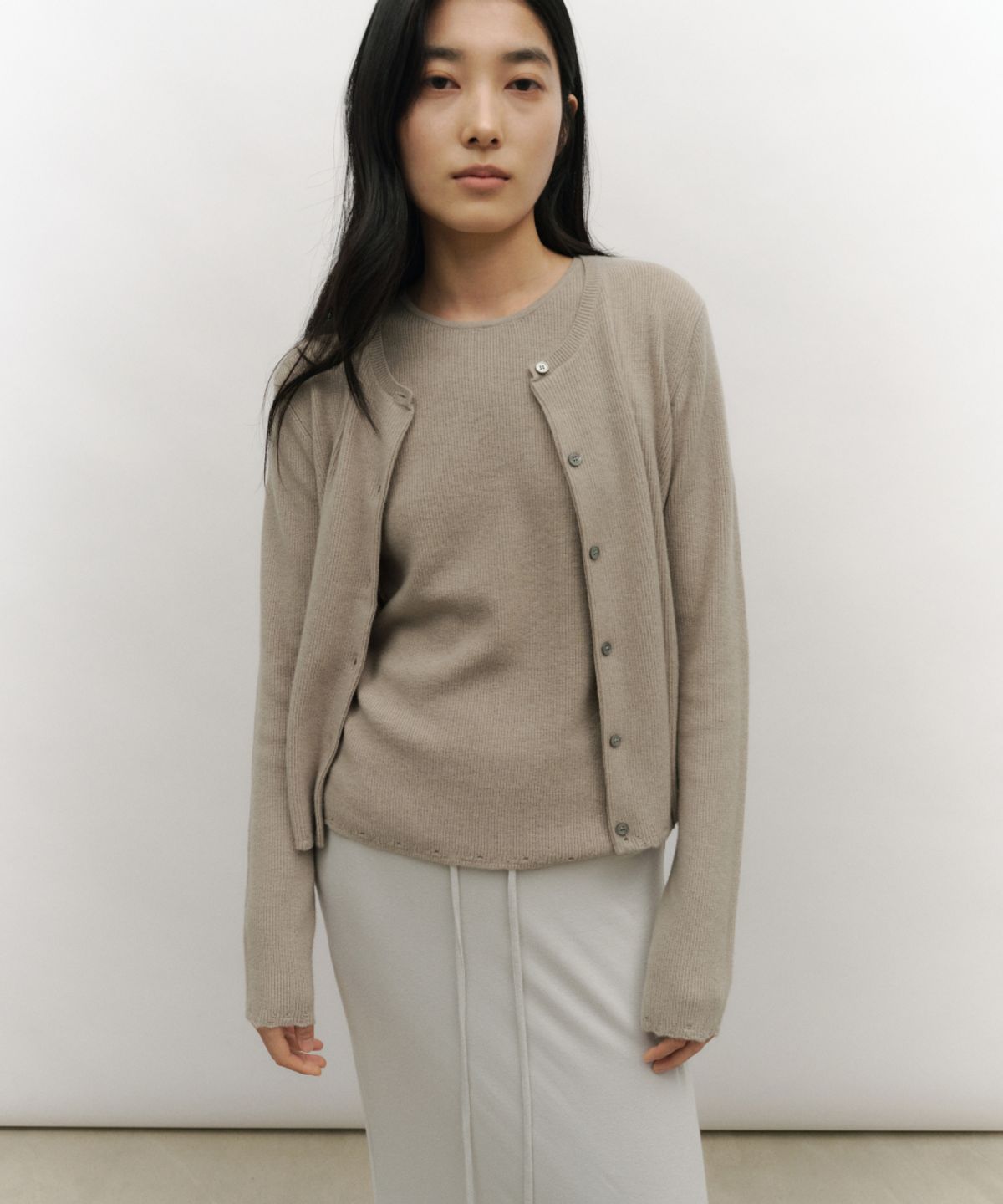 로우타이드(LOW TIDE) SOFT FRAY KNIT SLEEVELESS TOP [OLIVE]
