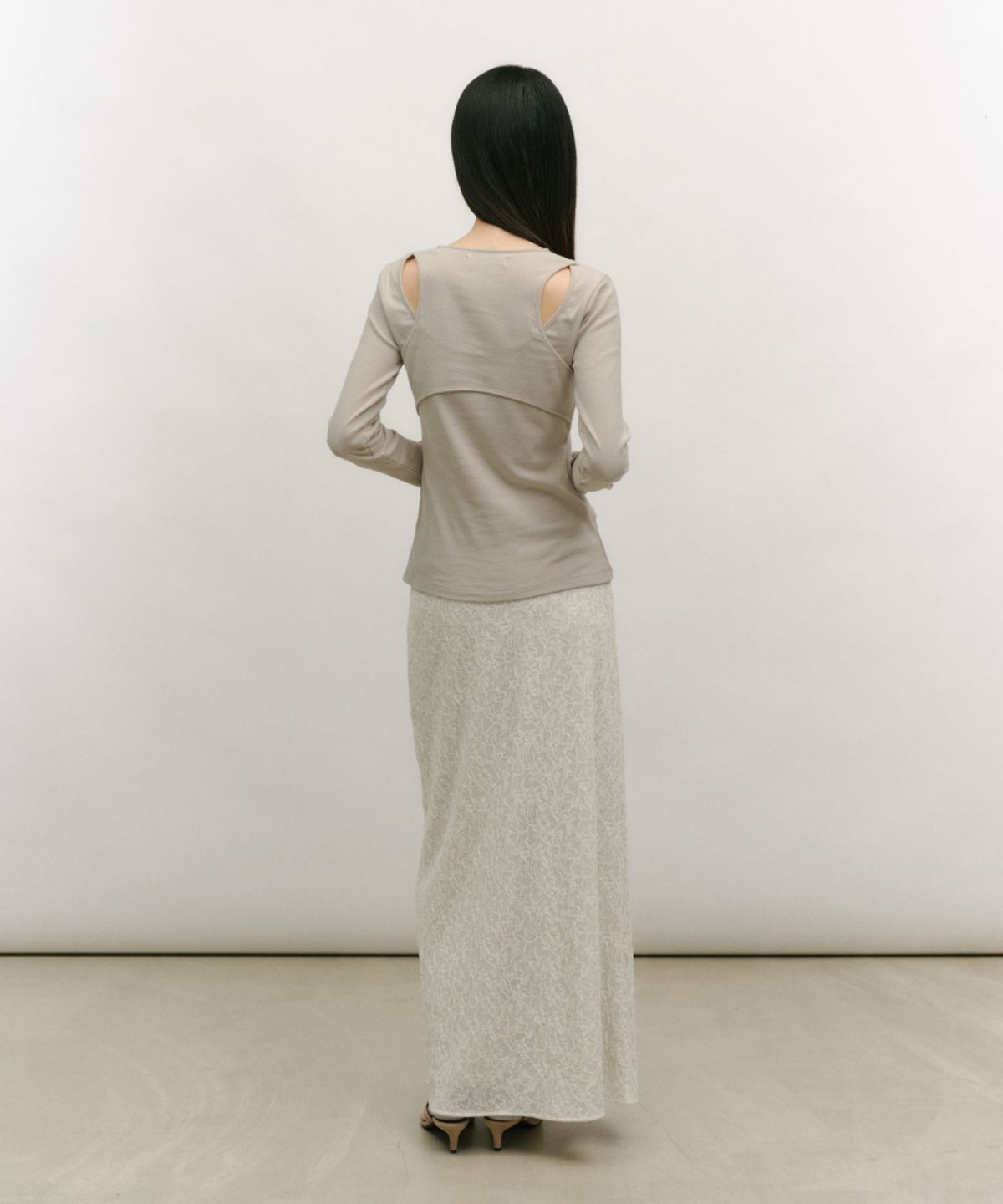 로우타이드(LOW TIDE) BACK SLIT LONG SLEEVE T-SHIRT [OLIVE]