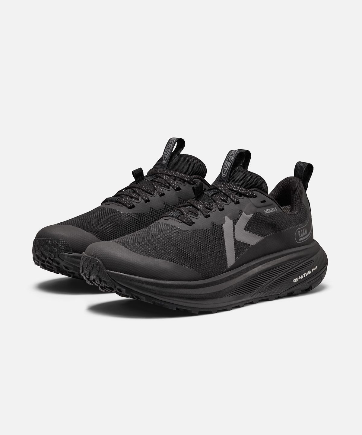 킨(KEEN) ROAM 워터프루프 여성 런닝화 BLACK